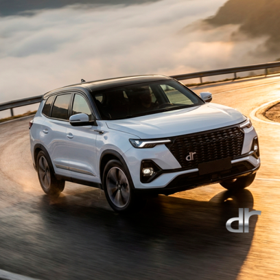 DR 5: The new DR 5, unveiled in preview, is the latest addition to the DR Automobiles group's SUV range, offering the best interior space in its segment. Its versatility makes it an exceptional family car, with unbeatable value for money.